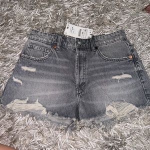Zara Grey High-Waisted Jean Shorts